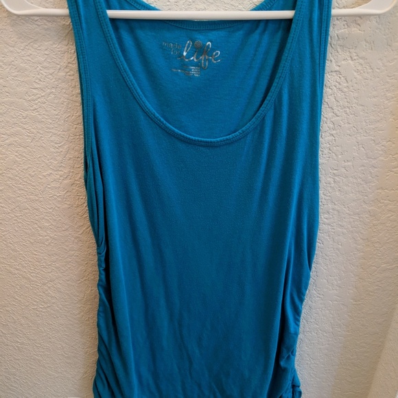 Tank top - Picture 1 of 2